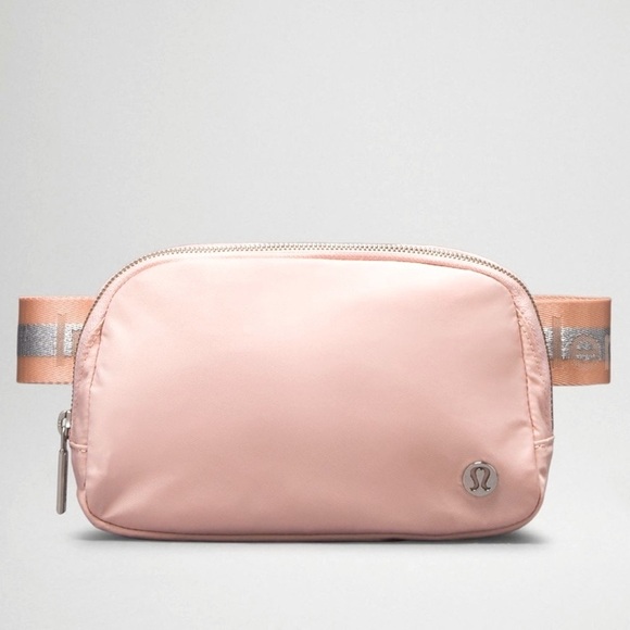 Authentic LULULEMON Everywhere Belt Bag WORDMARK Pink Mist/Silver/White Opal NEW - Picture 1 of 10